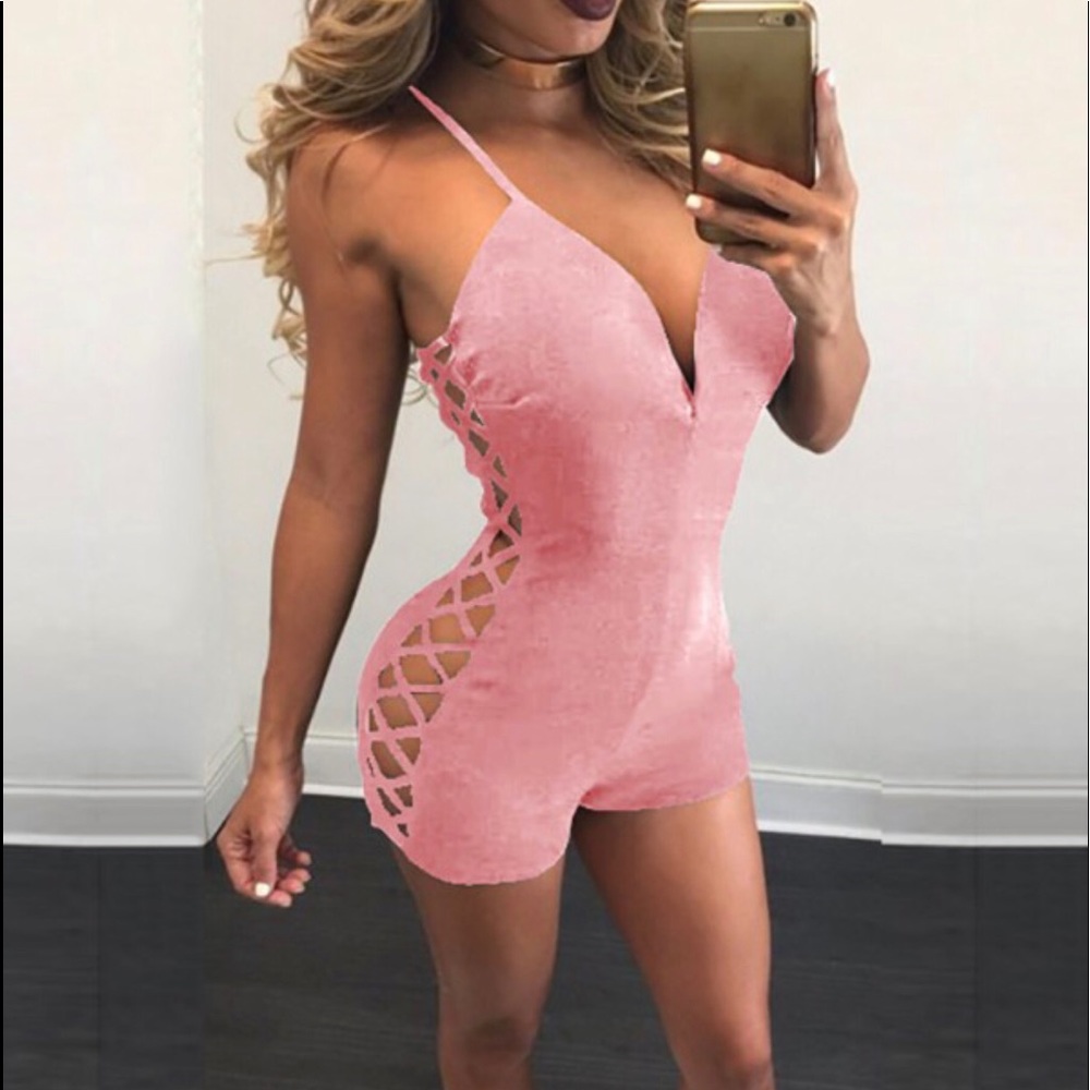 Sexy Low Cut Side Lace up Romper 😍